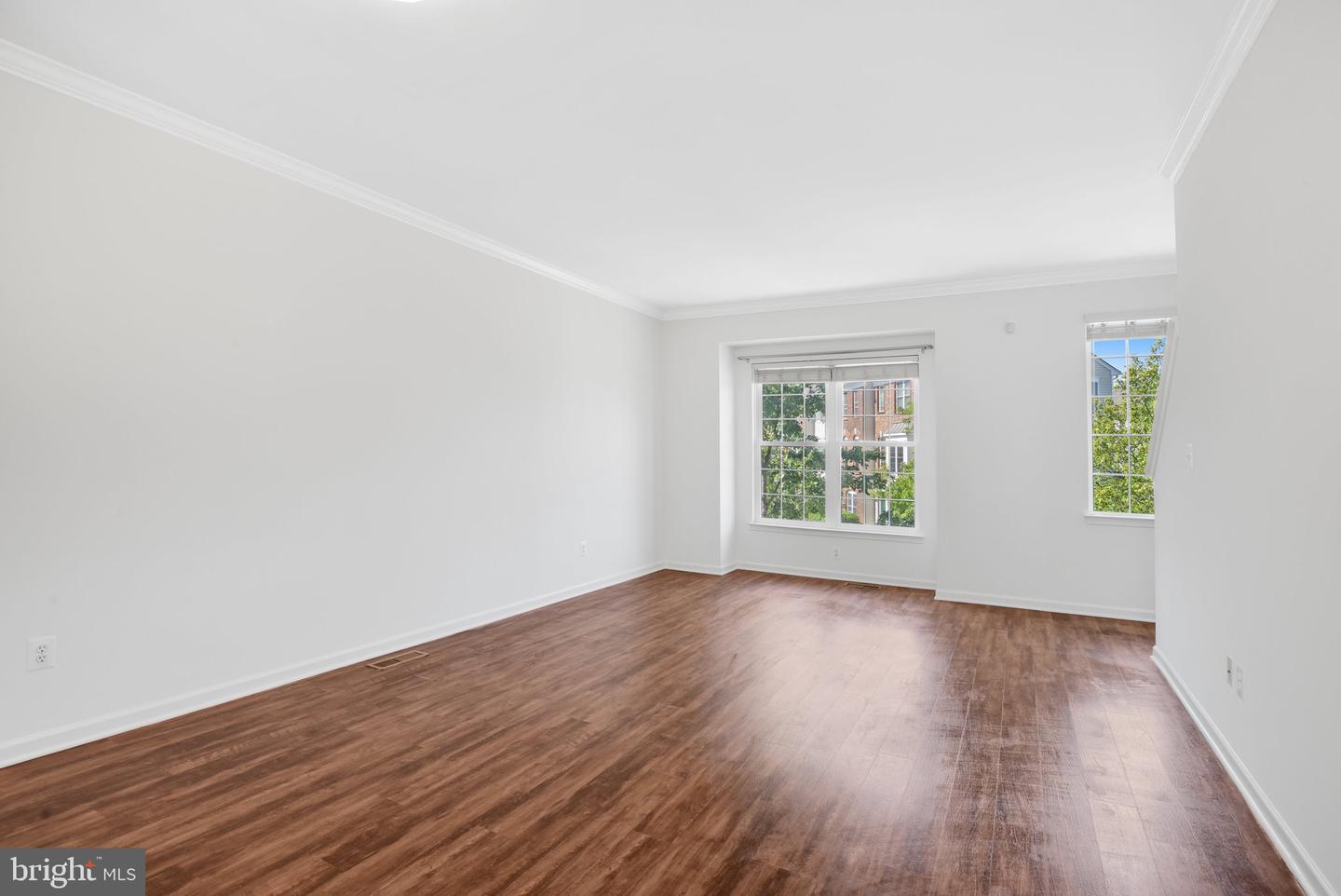 Photo 15 of 46 of 25322 Shipley Ter townhome