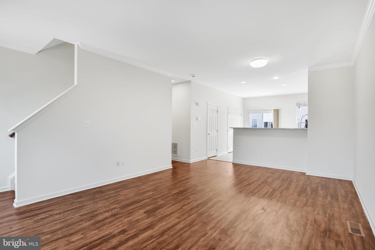 Photo 14 of 46 of 25322 Shipley Ter townhome