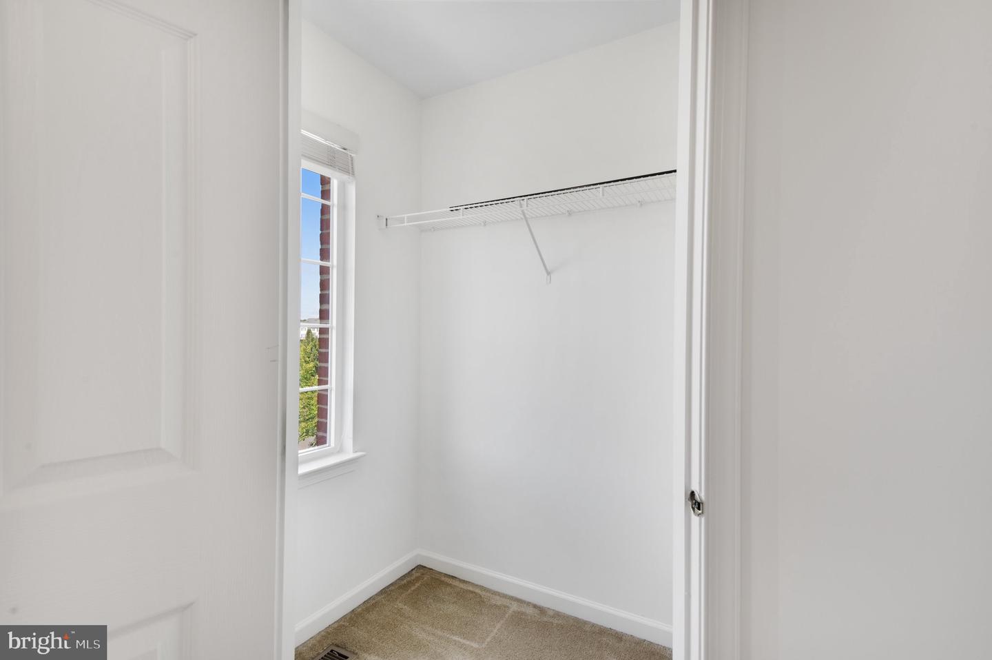 Photo 22 of 46 of 25322 Shipley Ter townhome