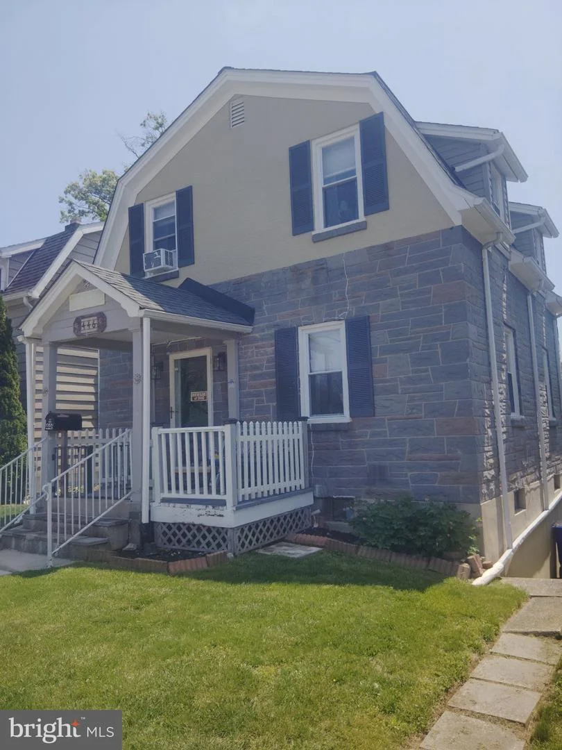 446 Stratford Avenue