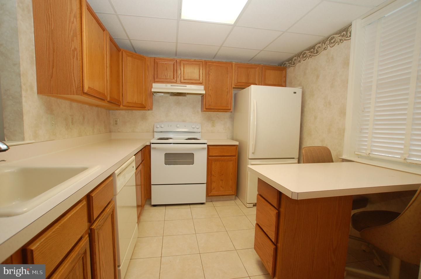 Photo 4 of 50 of 1305 Centennial Sta condo