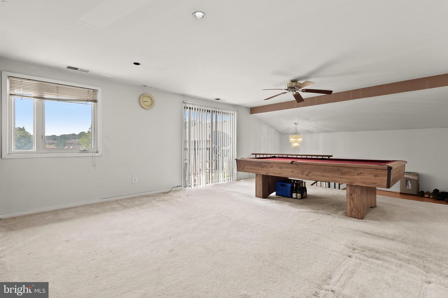 Photo 7 of 11 of 474 West Ct townhome