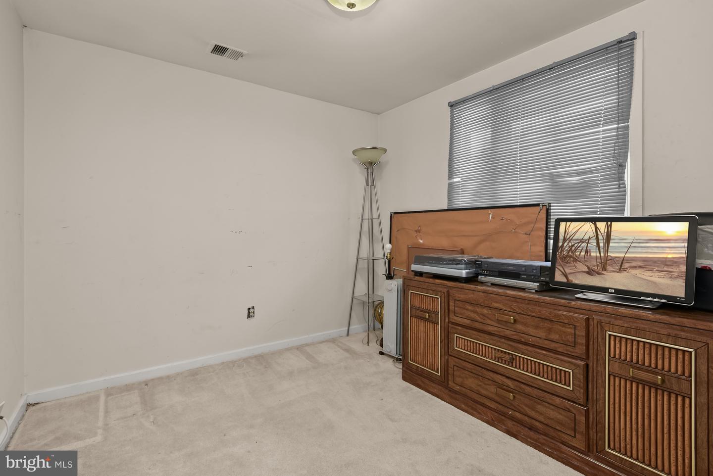 Photo 11 of 11 of 474 West Ct townhome