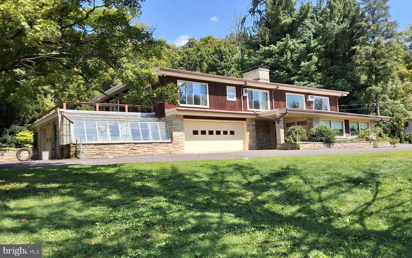 25 Crabgrass Lane