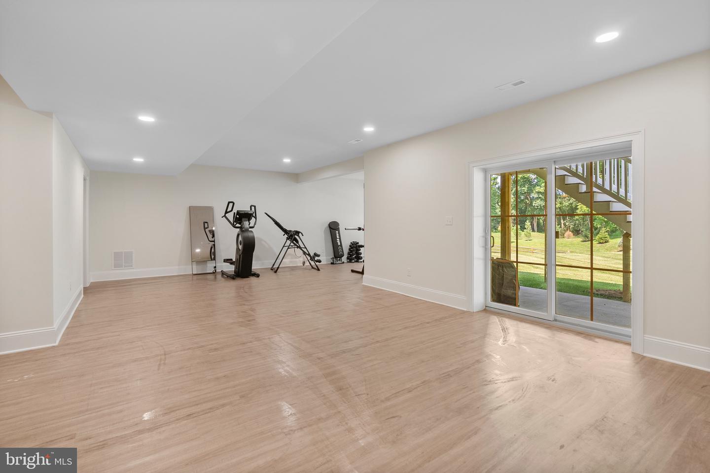 Photo 21 of 32 of 211 Daylesford Ct townhome