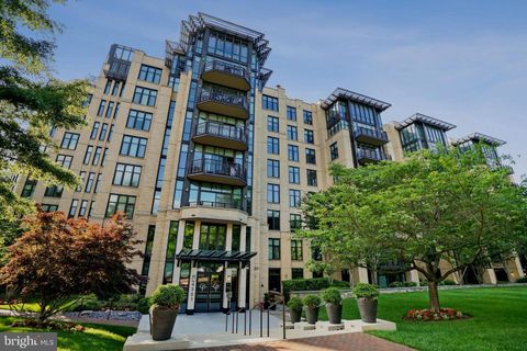 Condominium in Washington DC 4301 Military ROAD 14.jpg