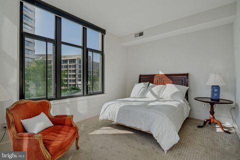 Condominium in Washington DC 4301 Military ROAD 9.jpg