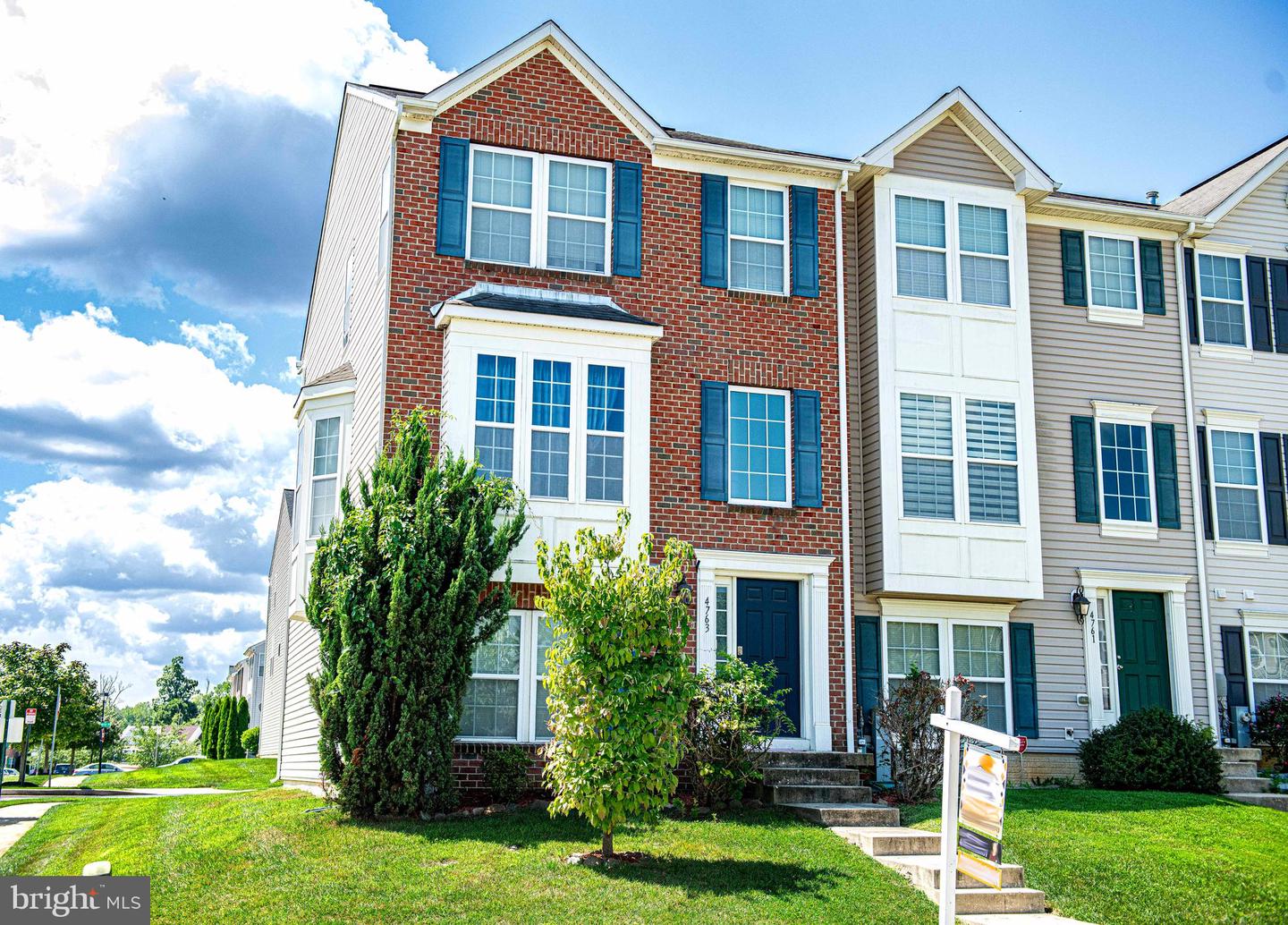 Photo 2 of 33 of 4763 Witchhazel Way townhome