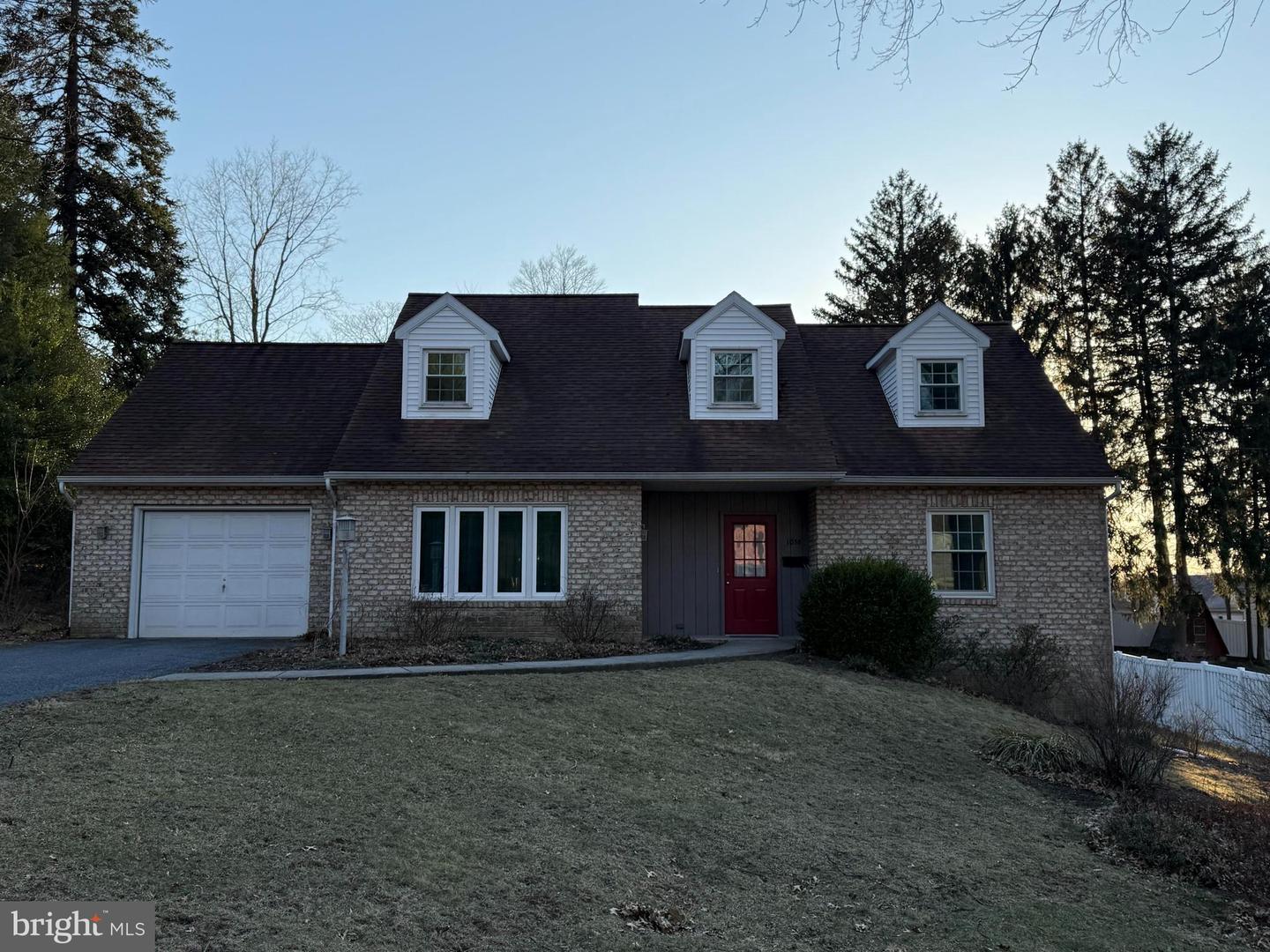 Listing image 1