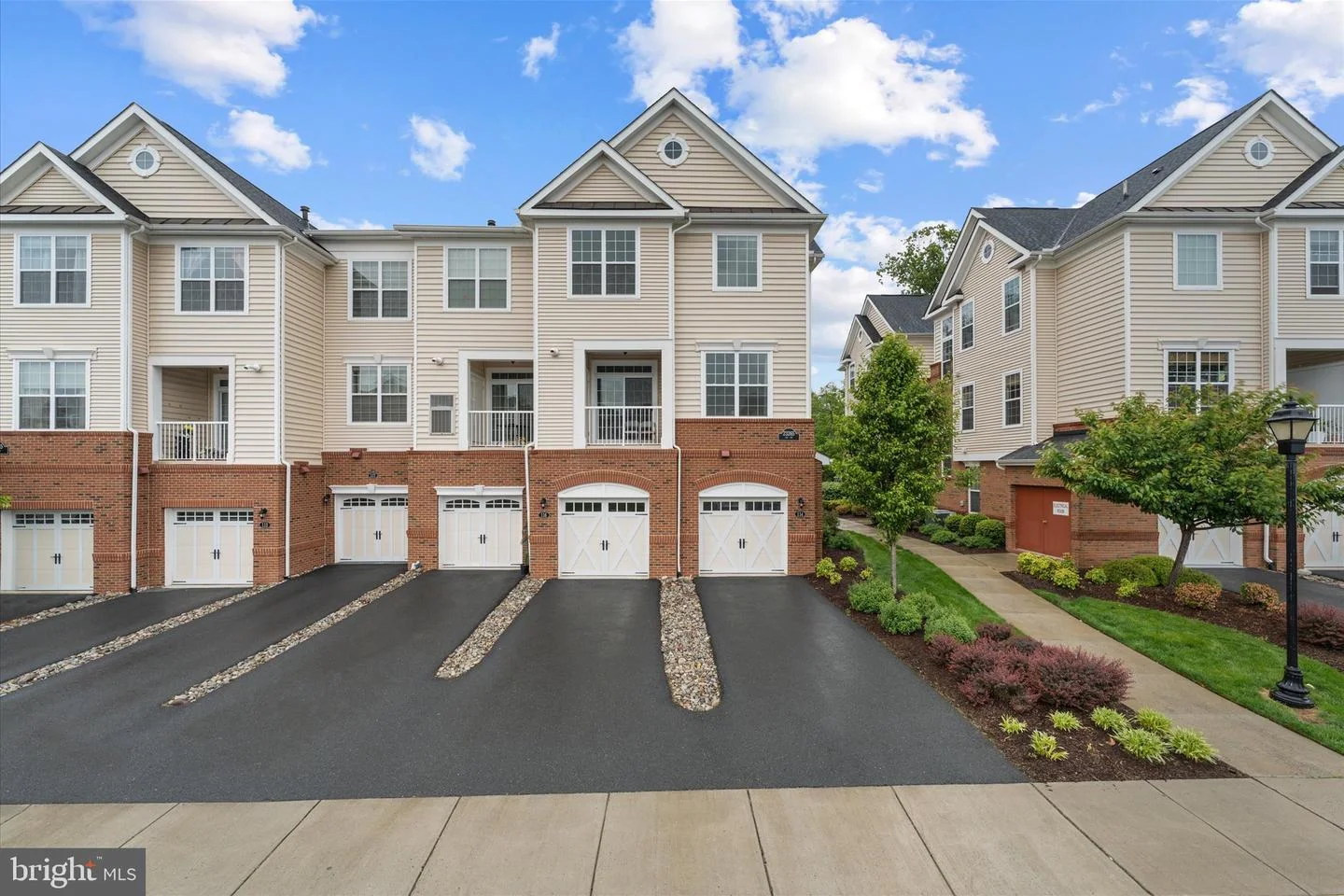 23265 Milltown Knoll Square Unit 114