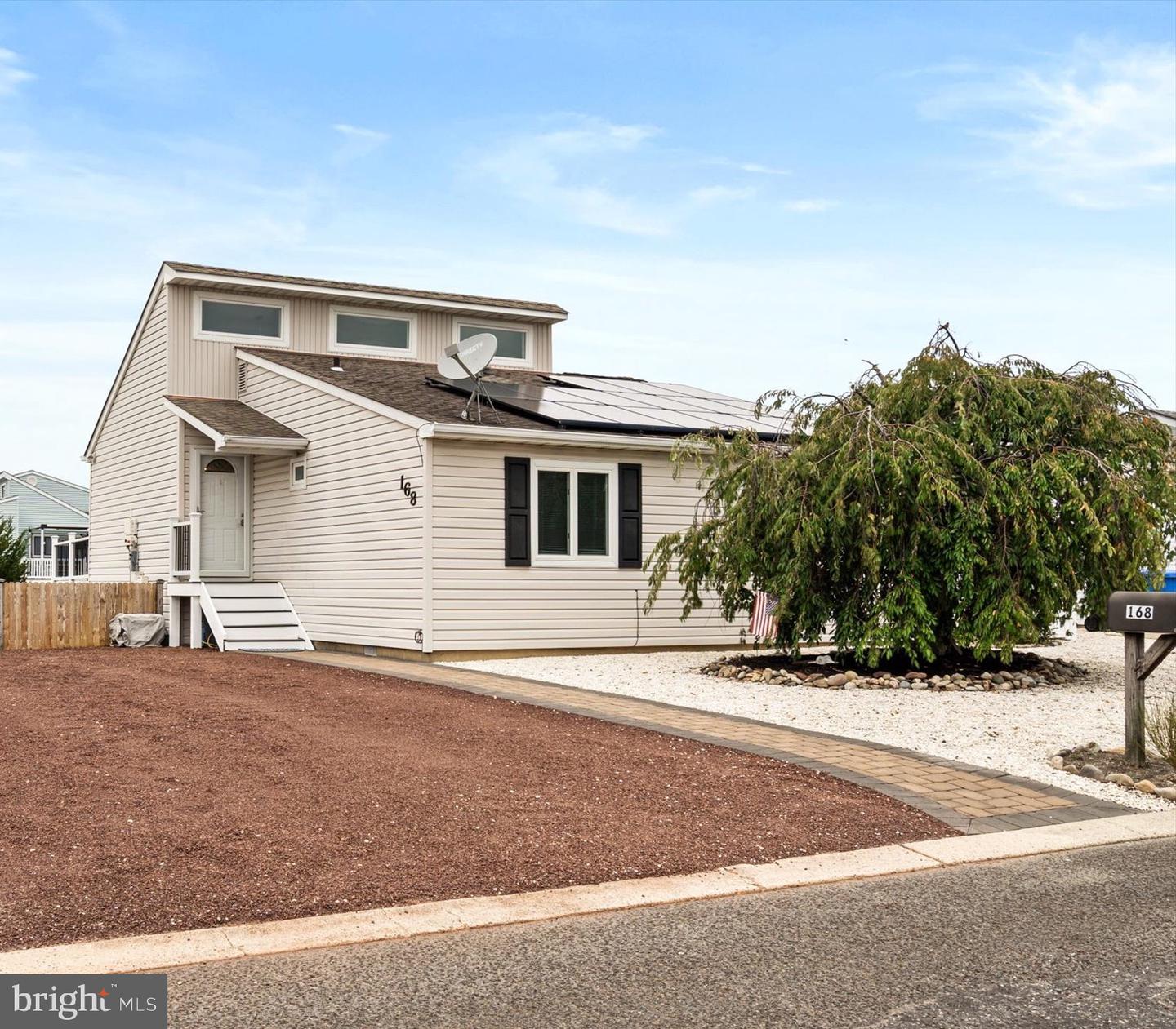 View Manahawkin, NJ 08050 house