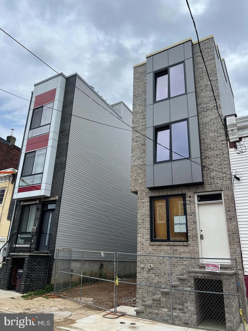 2417 N Hancock Street