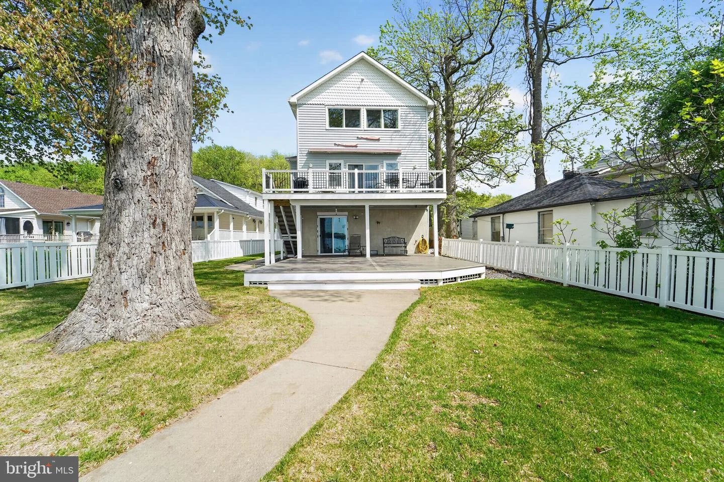 1400 Burke Road
