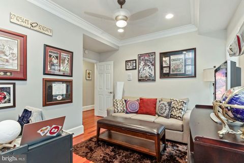 Condominium in Washington DC 315 12th STREET 14.jpg