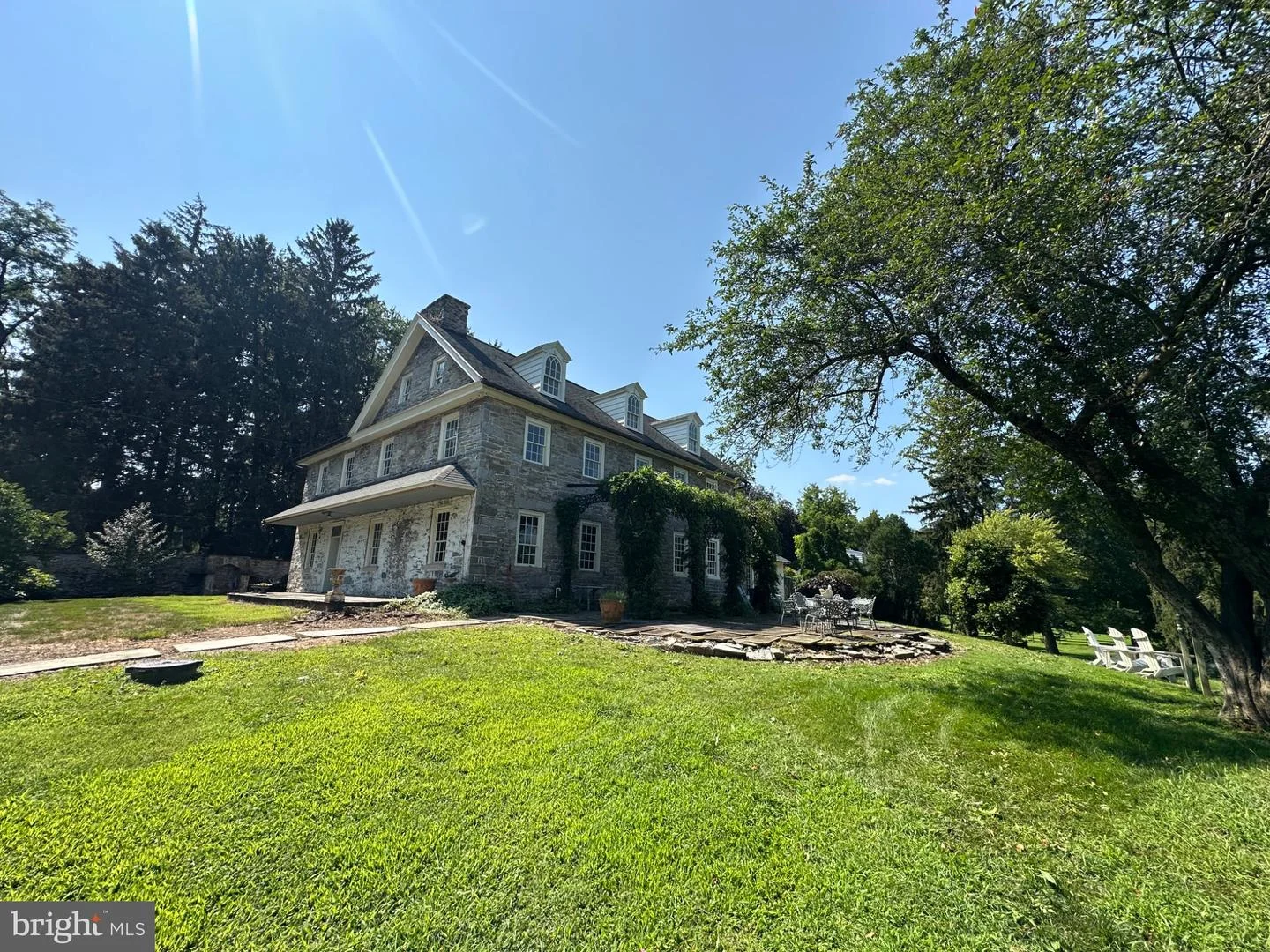 1461 Hunsicker Road