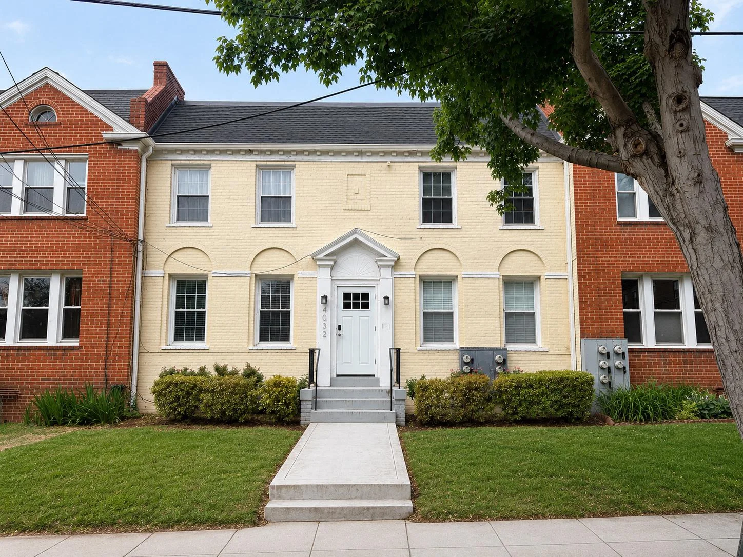 4032 8th Street NE Unit 2