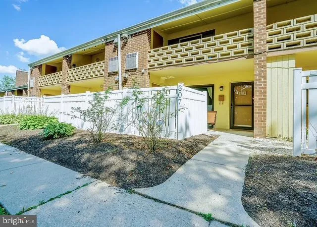 307 Stony Way Unit 307