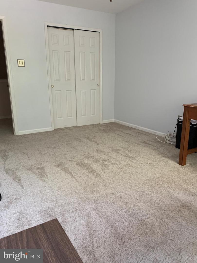 Photo 27 of 31 of 147 Kingswood Ct #147 townhome