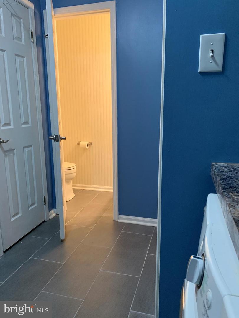 Photo 12 of 31 of 147 Kingswood Ct #147 townhome