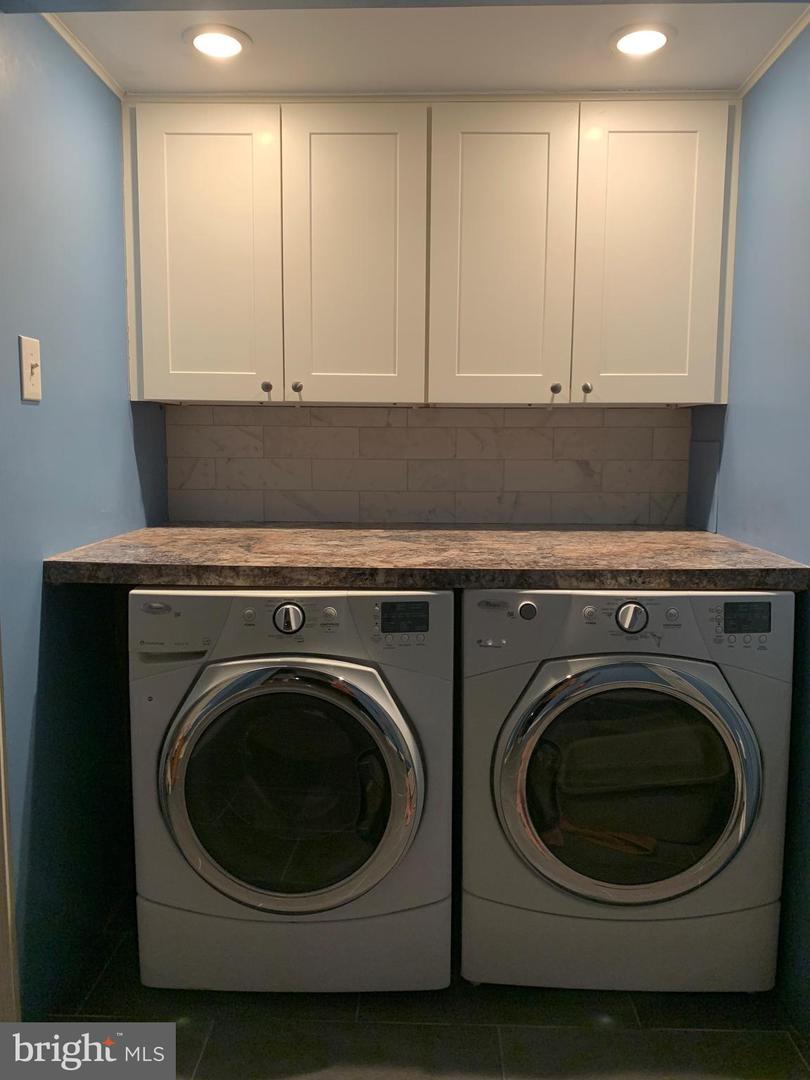 Photo 30 of 31 of 147 Kingswood Ct #147 townhome
