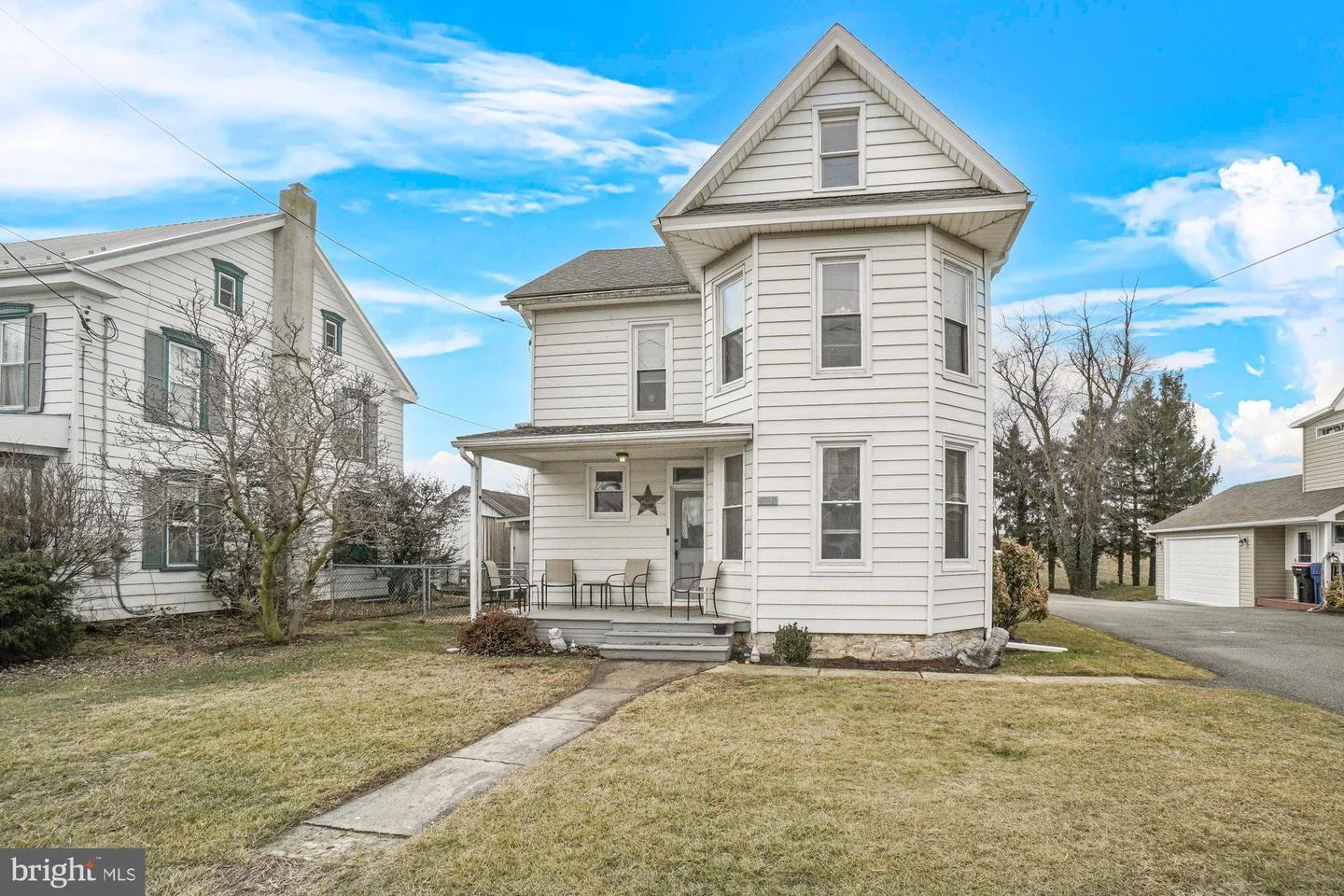6321 Wayne Highway