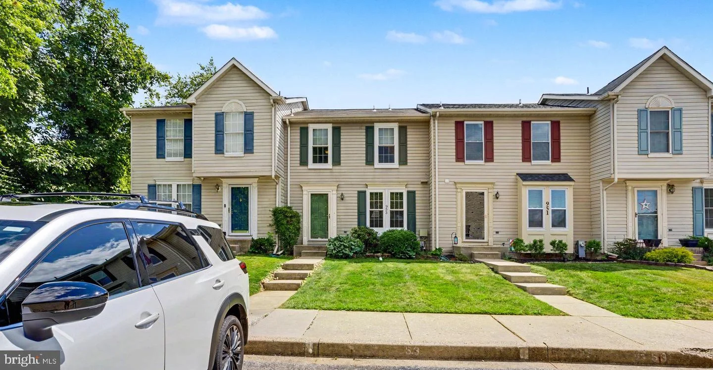 953 Gainsborough Court Unit 953
