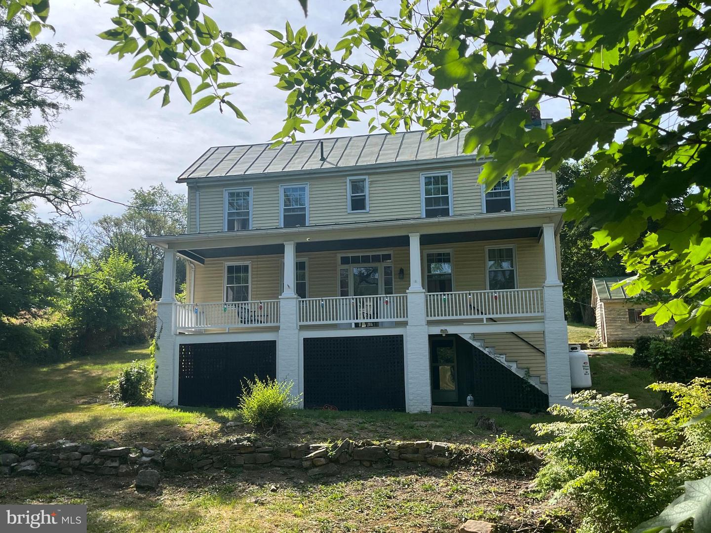 11774 Back Road, Toms Brook, Virginia image 2