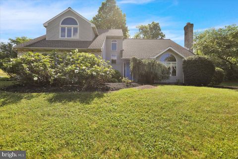 Single Family Residence in Wernersville PA 51 Point ROAD.jpg