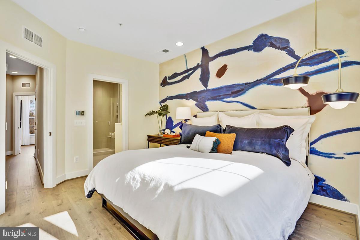 Photo 7 of 13 of 1880 Michael Faraday Dr #The Anderson Lot 20 townhome