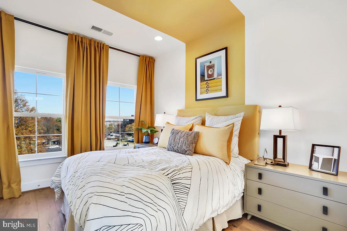Photo 8 of 13 of 1880 Michael Faraday Dr #The Anderson Lot 20 townhome