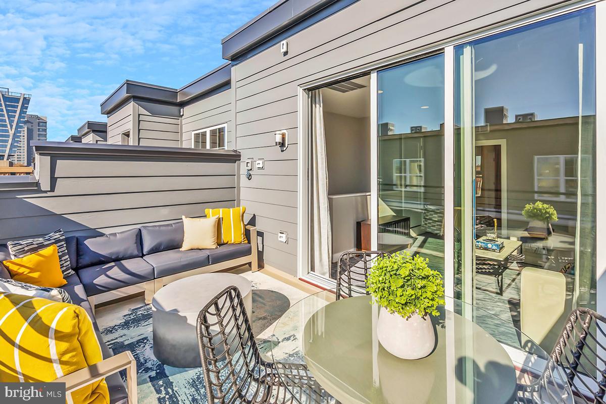 Photo 11 of 13 of 1880 Michael Faraday Dr #The Anderson Lot 20 townhome