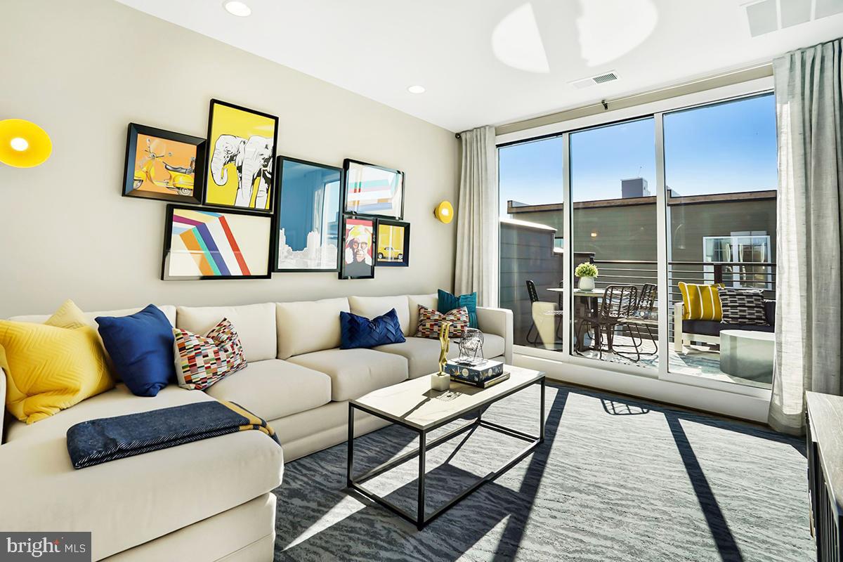 Photo 10 of 13 of 1880 Michael Faraday Dr #The Anderson Lot 20 townhome