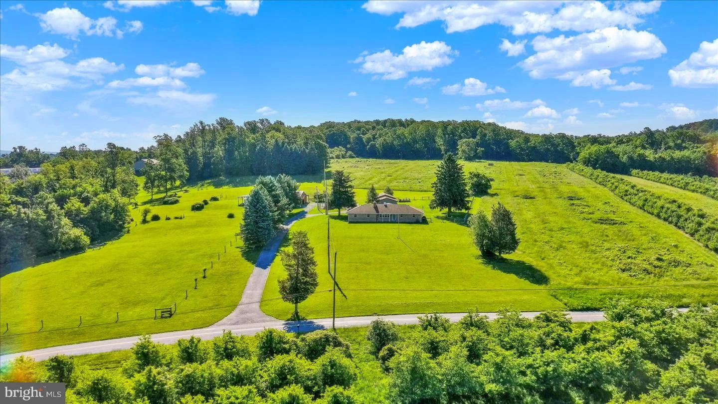 307 Mountain Road, Lewisberry, PA, 17339