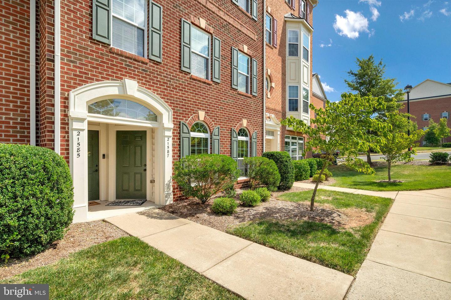 Photo 2 of 48 of 21587 Zuknick Ter townhome