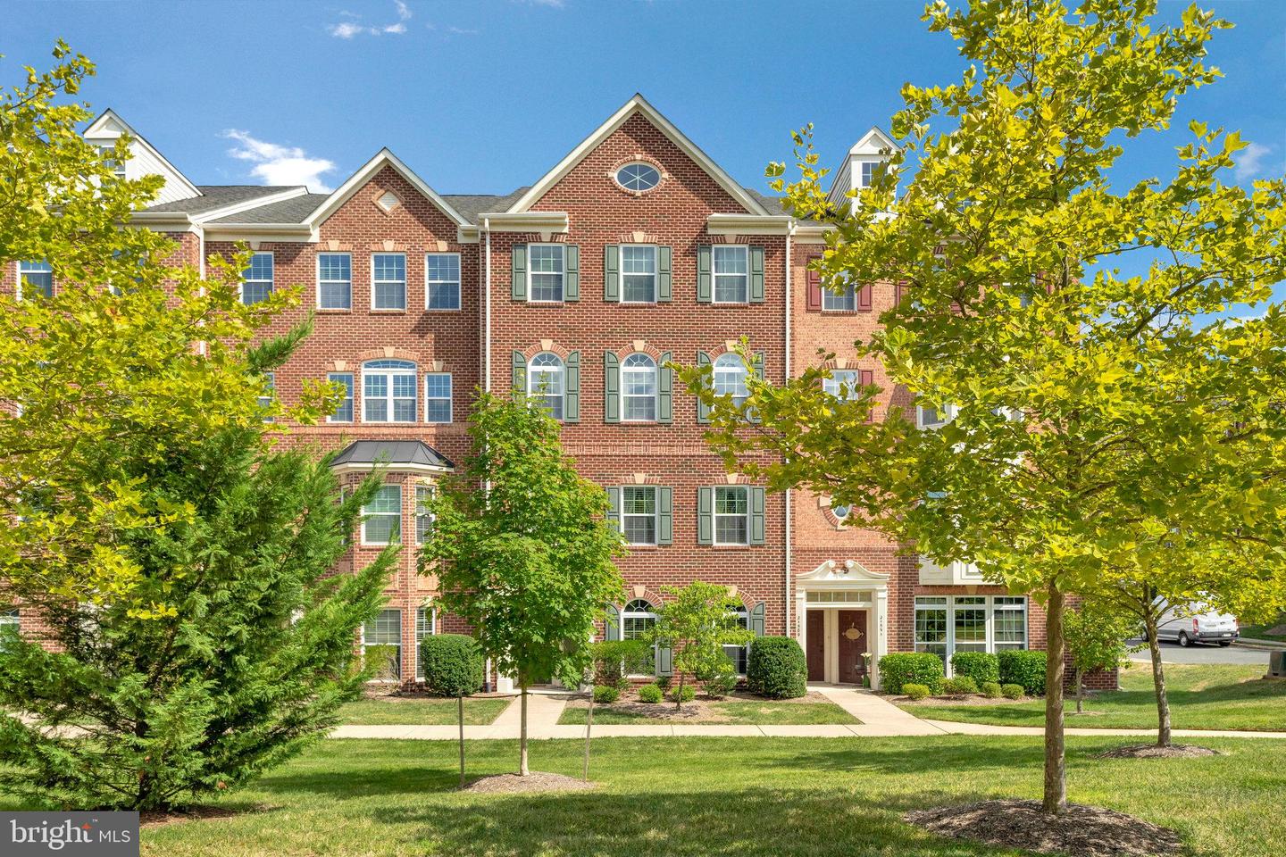 View Ashburn, VA 20147 townhome