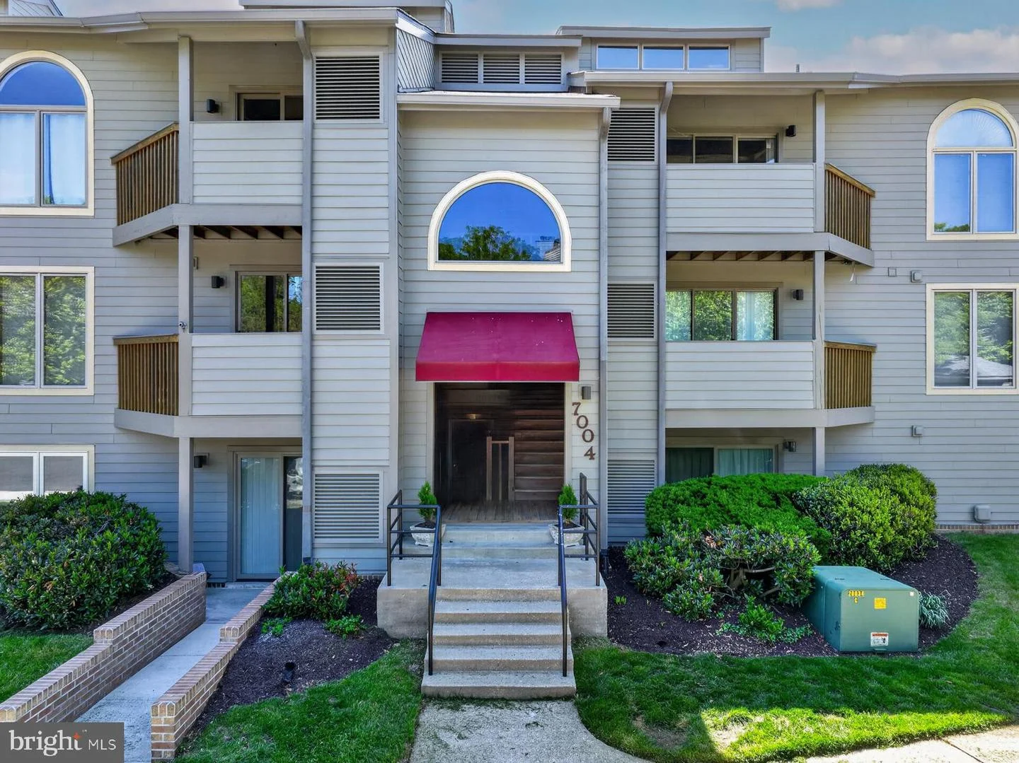 7004 Channel Village Court Unit 102