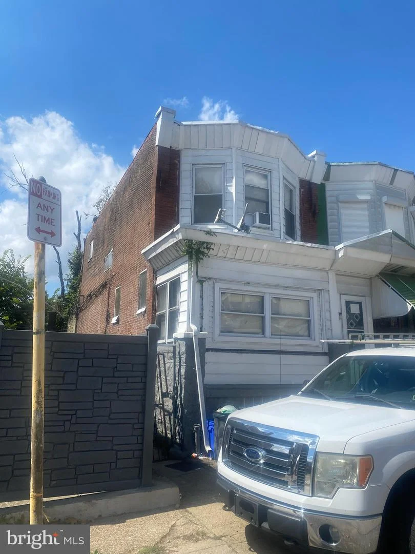 2810 N Newkirk Street