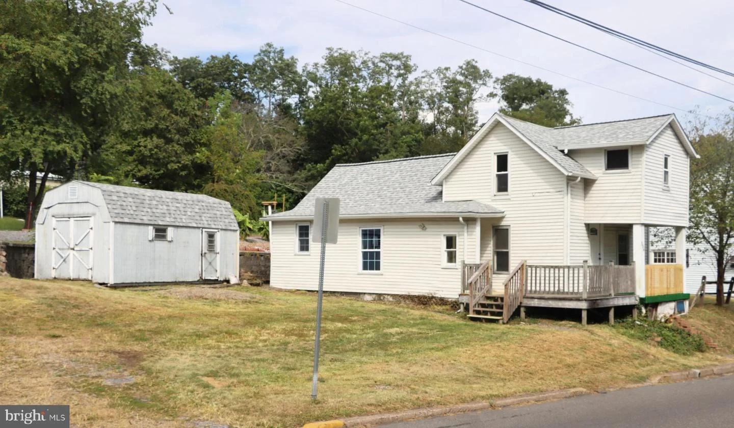 534 Pottsville Street, Wiconisco, PA, 17048