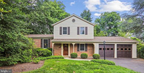 Single Family Residence in Rockville MD 5 Halifax COURT.jpg