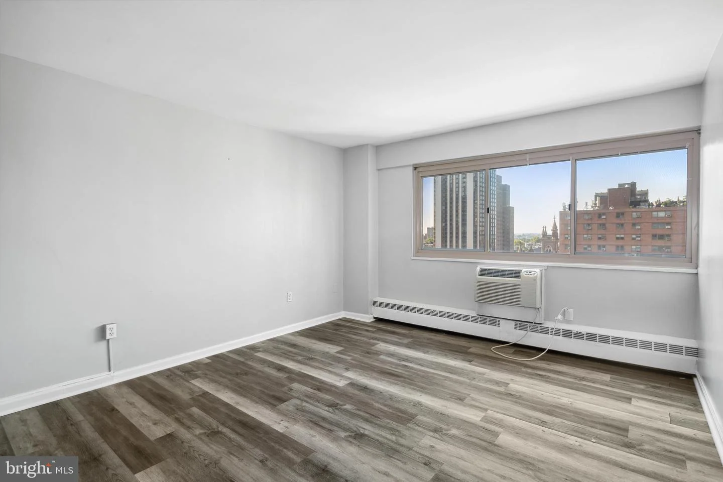 2101 Chestnut Street Unit 1410