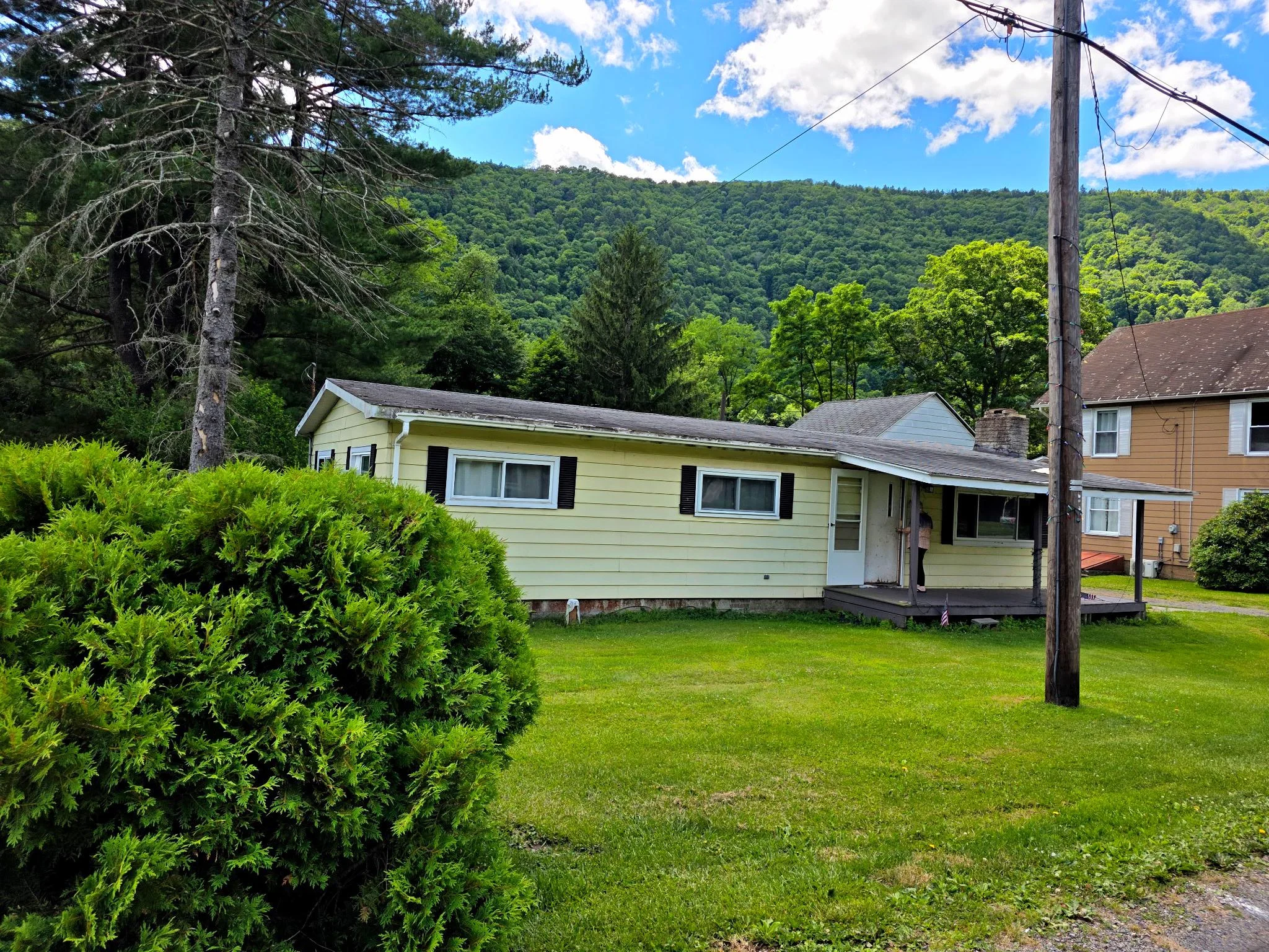 906 Central Avenue, Renovo, PA, 17764
