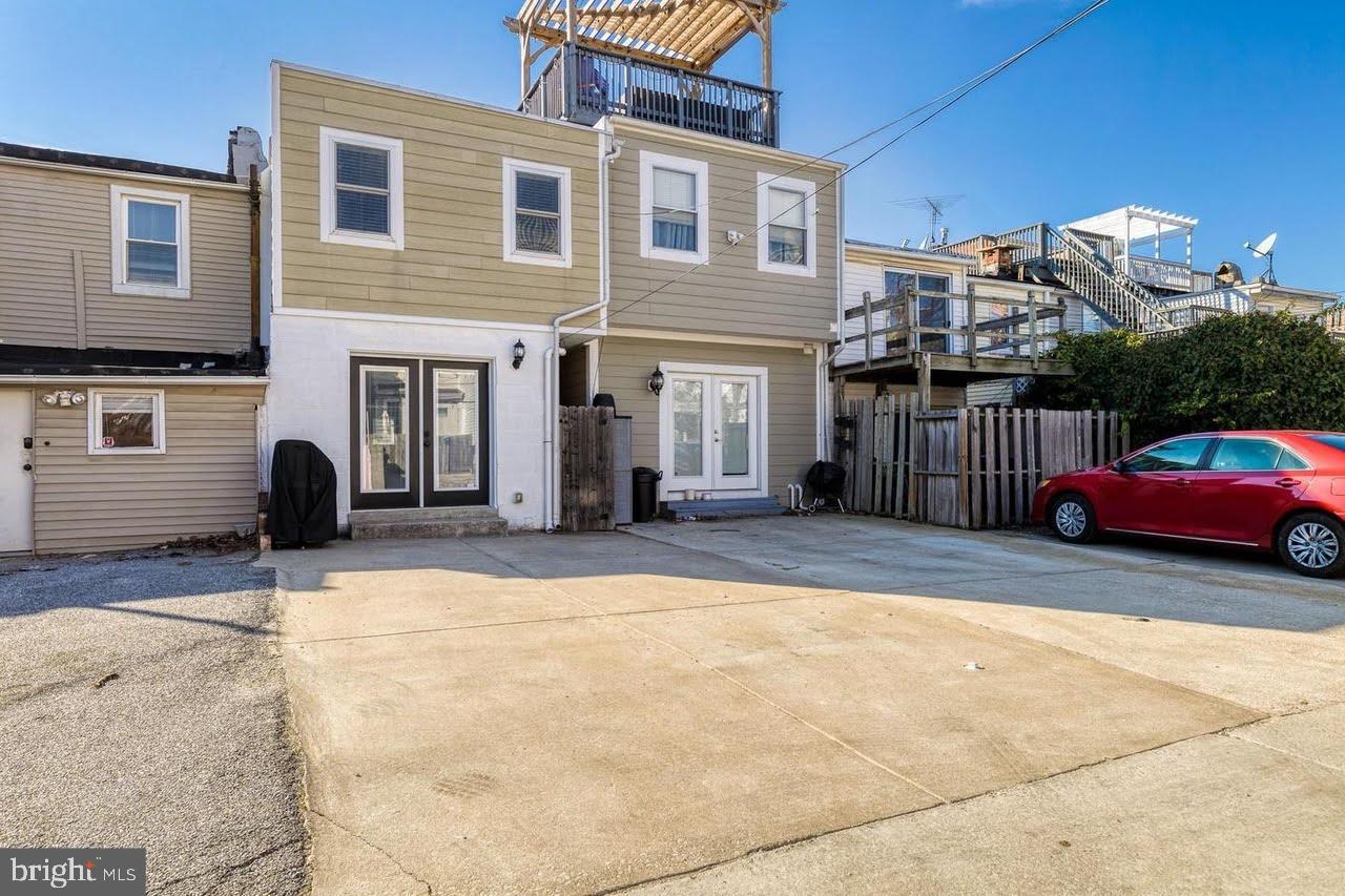 Photo 43 of 46 of 1339 S Charles St townhome