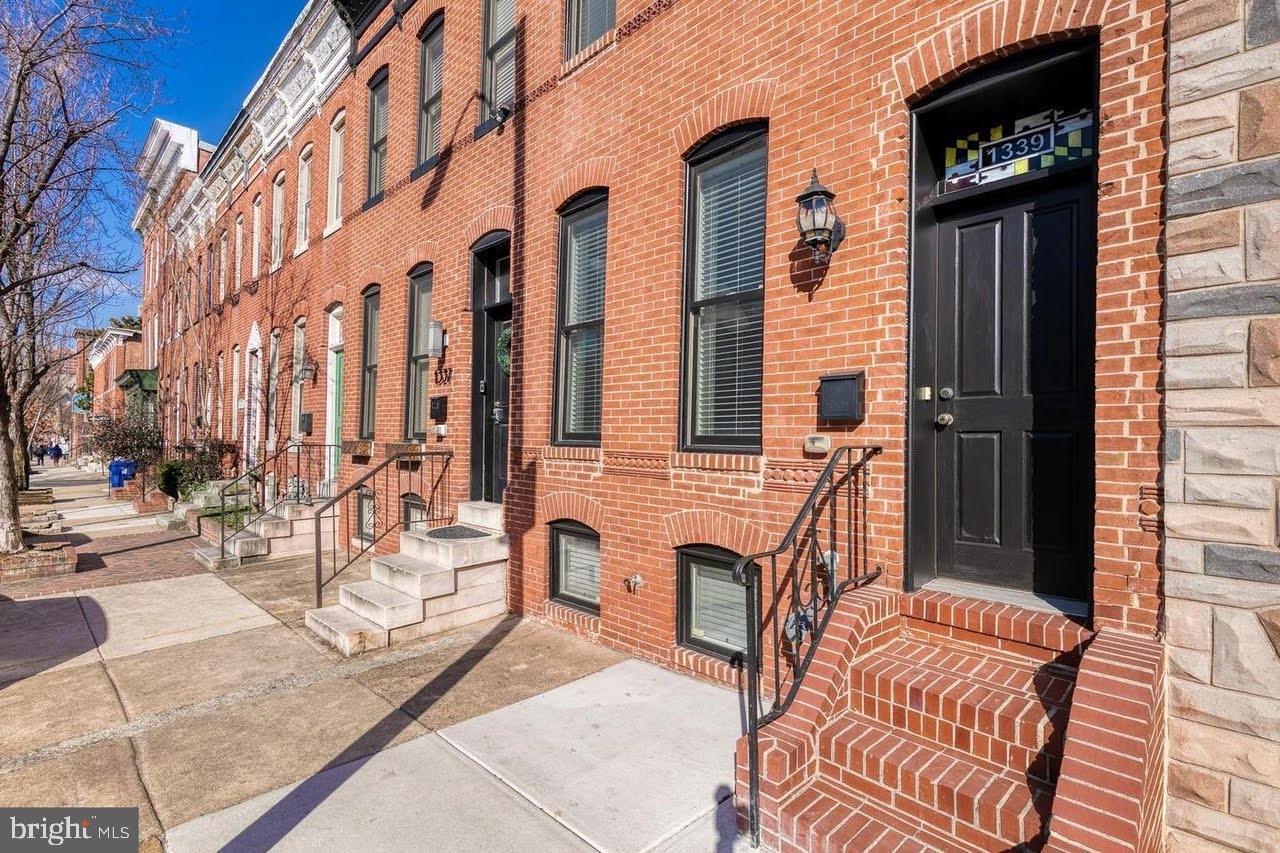 Photo 1 of 46 of 1339 S Charles St townhome