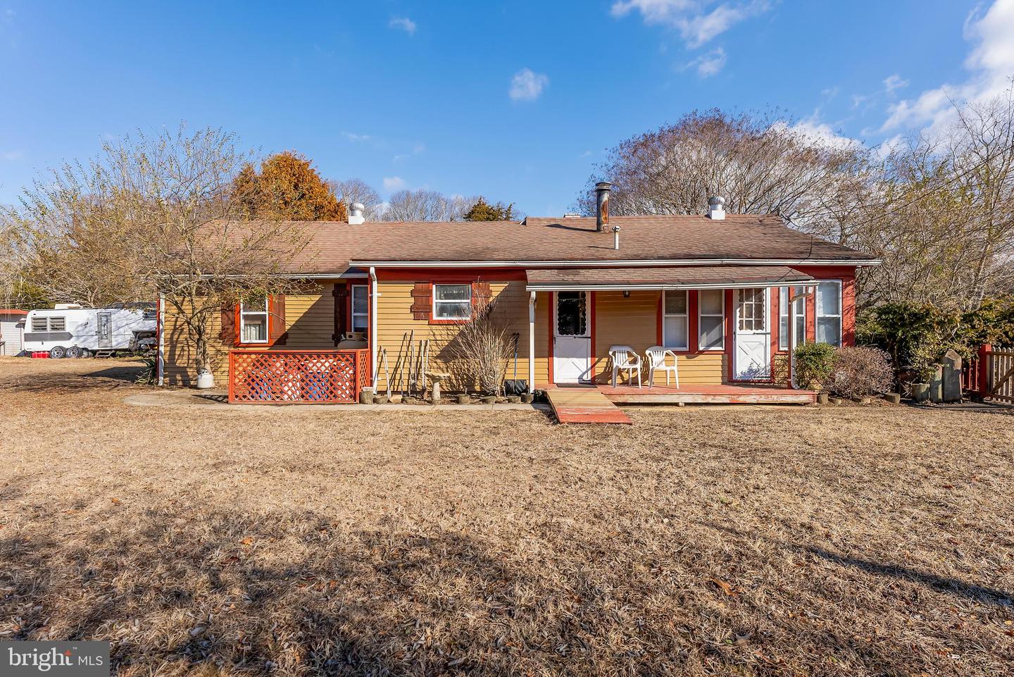 Listing image 4