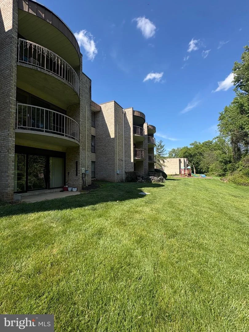 3334 Huntley Square Drive Unit T