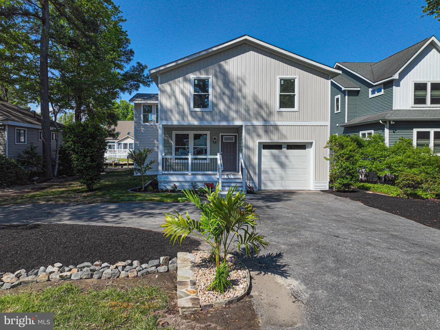 8 Grand Port Road