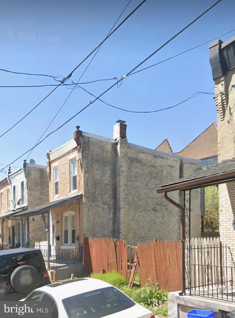 2671 Deacon Street