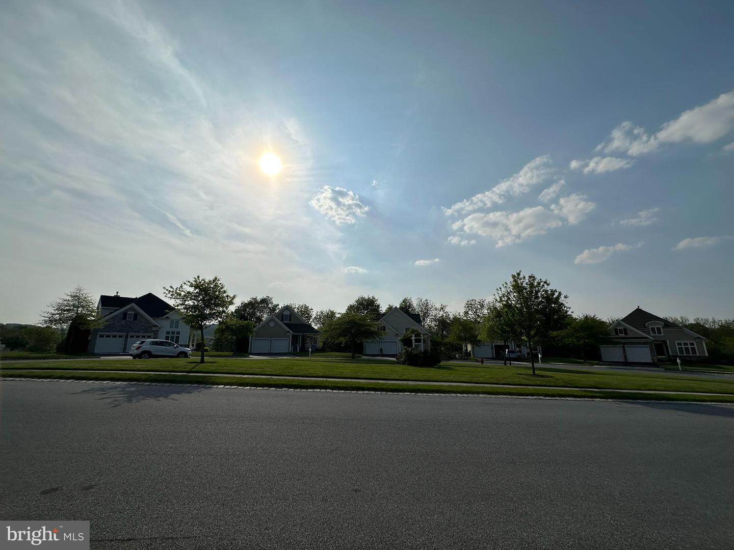 Photo 5 of 61 of 1741 Speedwell Rd house