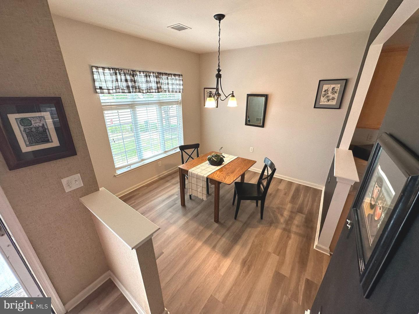 Photo 9 of 61 of 1741 Speedwell Rd house