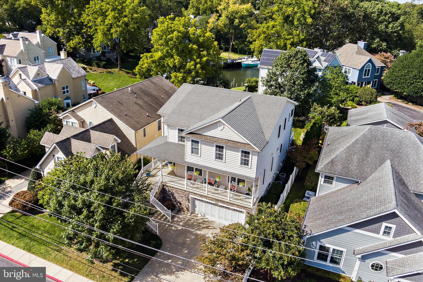 Photo 1 of 57 of 1004 Boucher Ave house